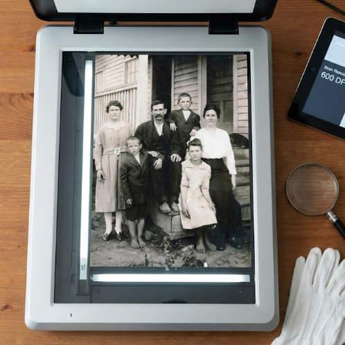Archival Photo Scanning (600 DPI)
